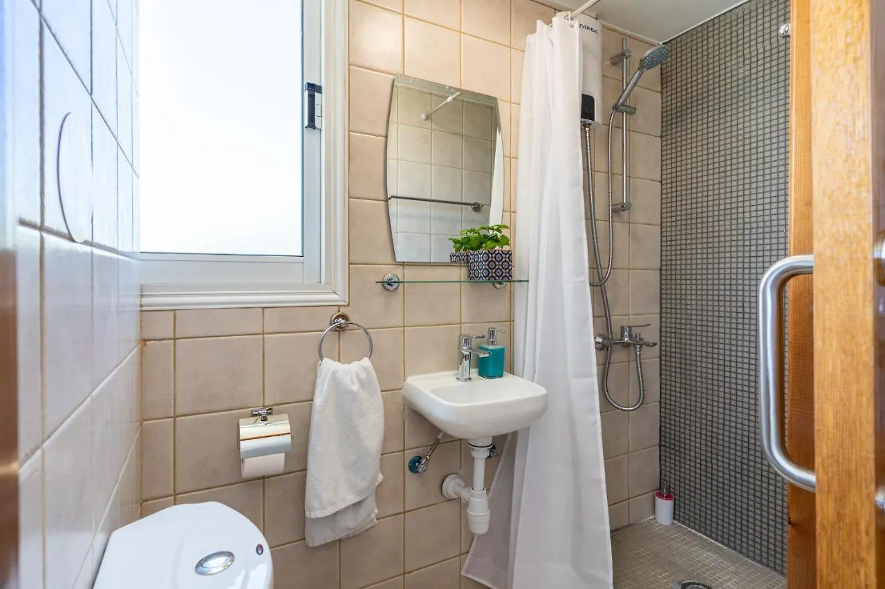 Studio Piccolo In Larnaca Apartment